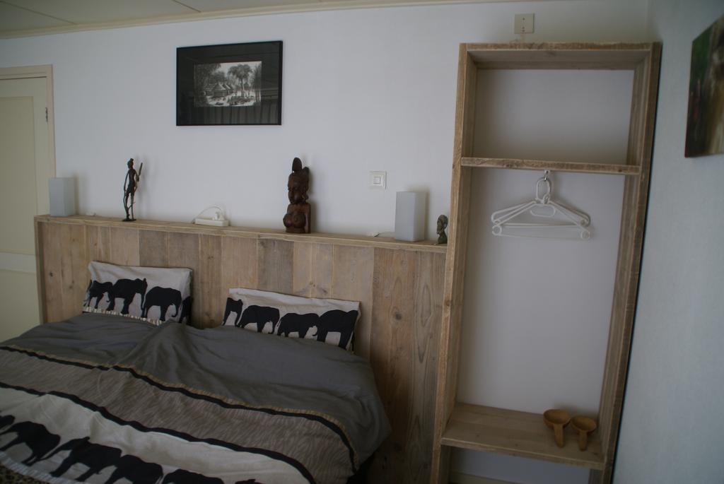 B&B Atelier Maarbeek Хеллендорн Номер фото